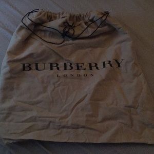 Burberry dust bag